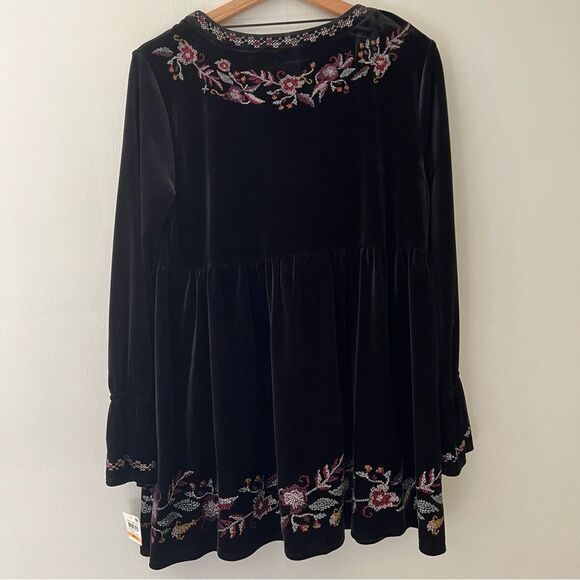 NWT Velvet Embroidered Peasant Tunic Top Folk Fairy Grunge Size iSmall - Picture 4 of 9
